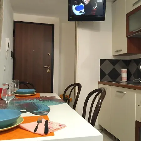 Viola Apartment